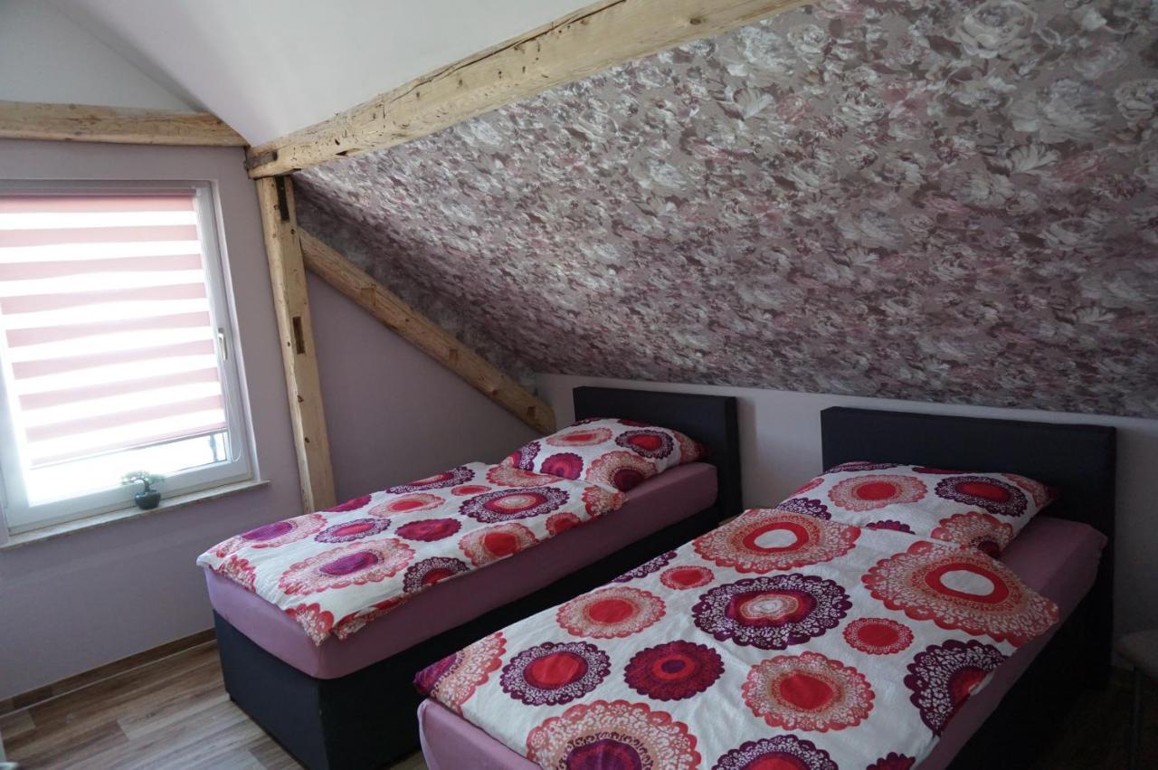 Aussergewoehnliche Dachgeschosswohnung Koenigslutter am Elm Ngoại thất bức ảnh