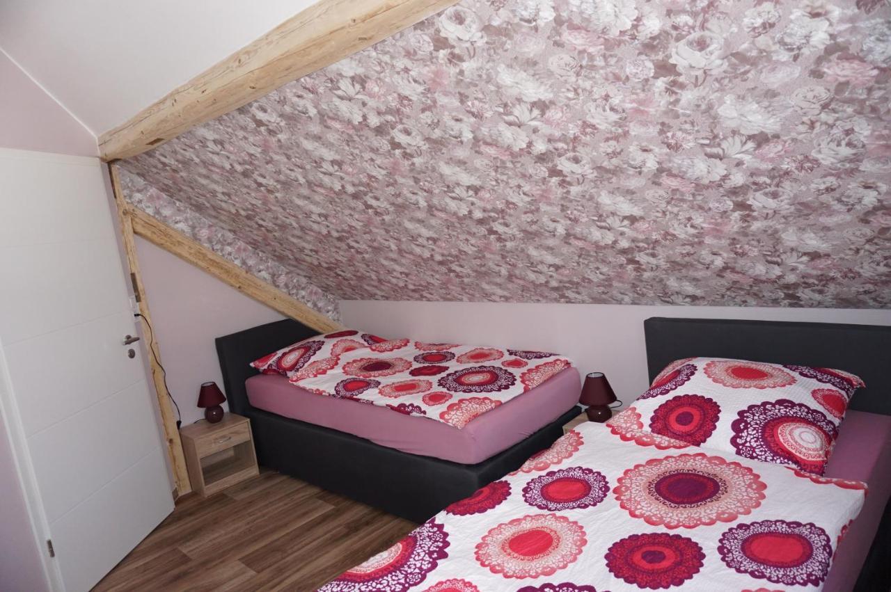 Aussergewoehnliche Dachgeschosswohnung Koenigslutter am Elm Ngoại thất bức ảnh