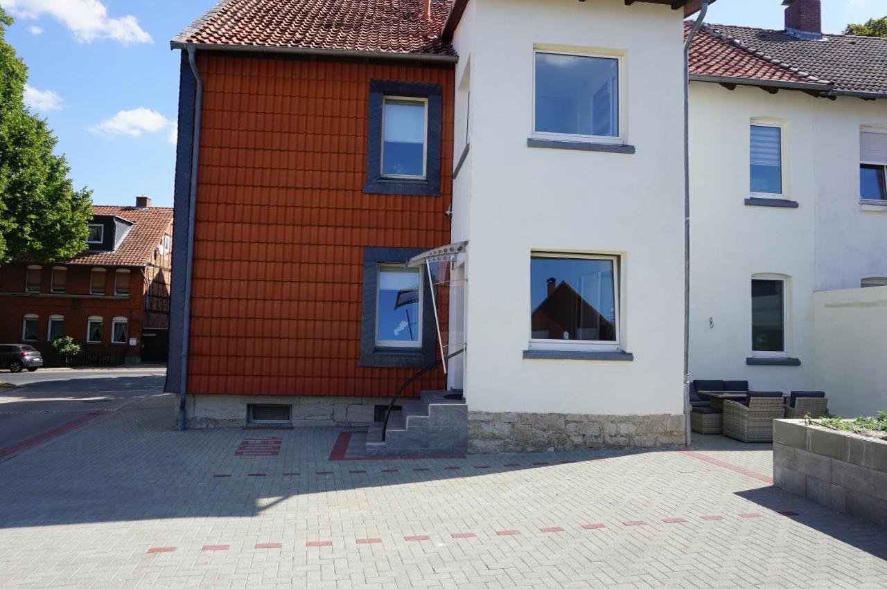 Aussergewoehnliche Dachgeschosswohnung Koenigslutter am Elm Ngoại thất bức ảnh