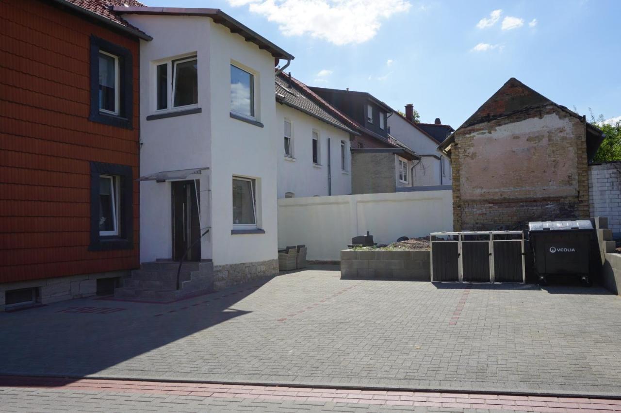 Aussergewoehnliche Dachgeschosswohnung Koenigslutter am Elm Ngoại thất bức ảnh